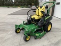 2022 John Deere Z920M Lawn Mower