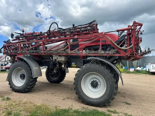 2019 Case IH Patriot 4440 Self-Propelled Sprayer