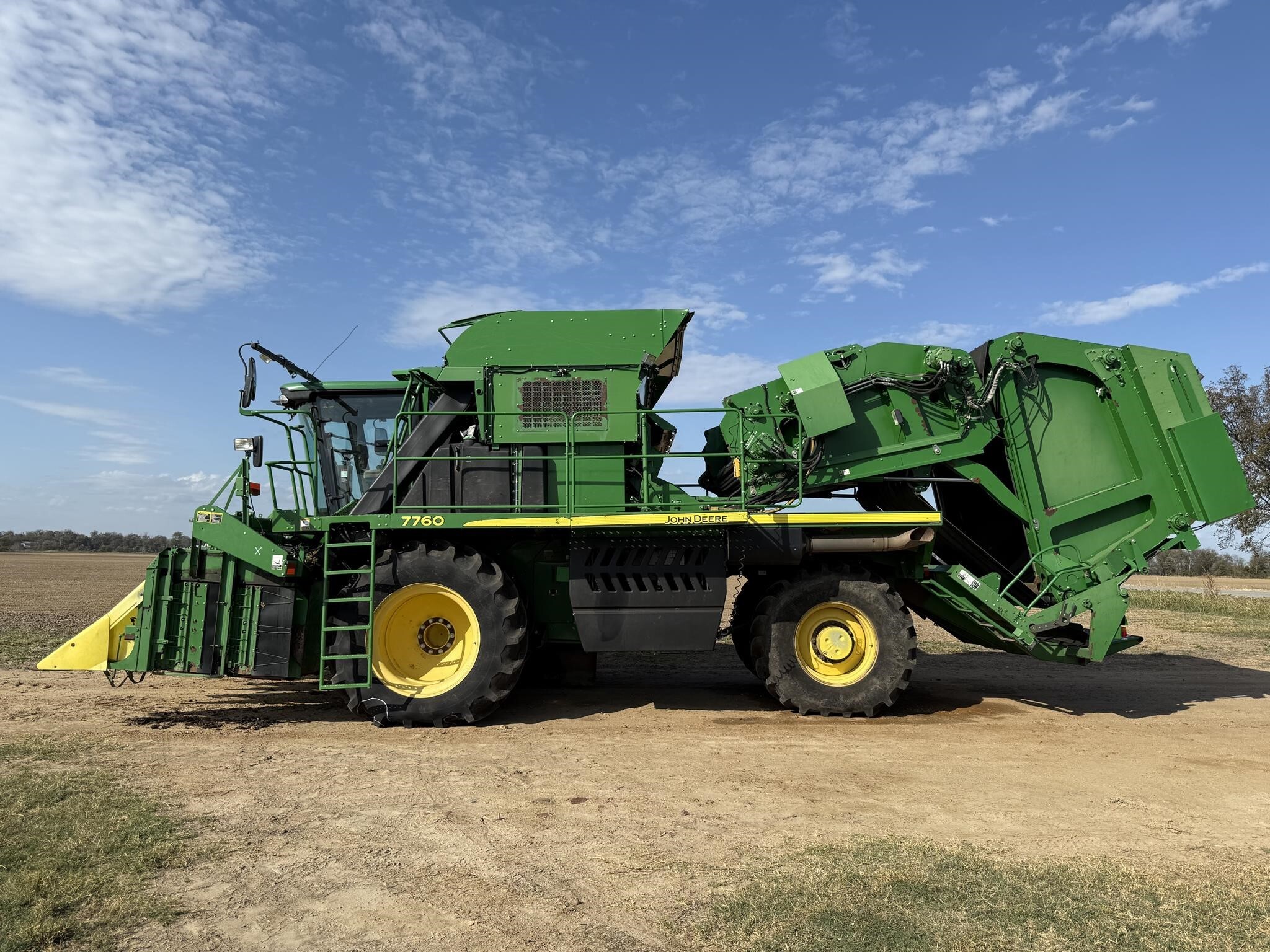 2012 John Deere 7760 Cotton Equipment