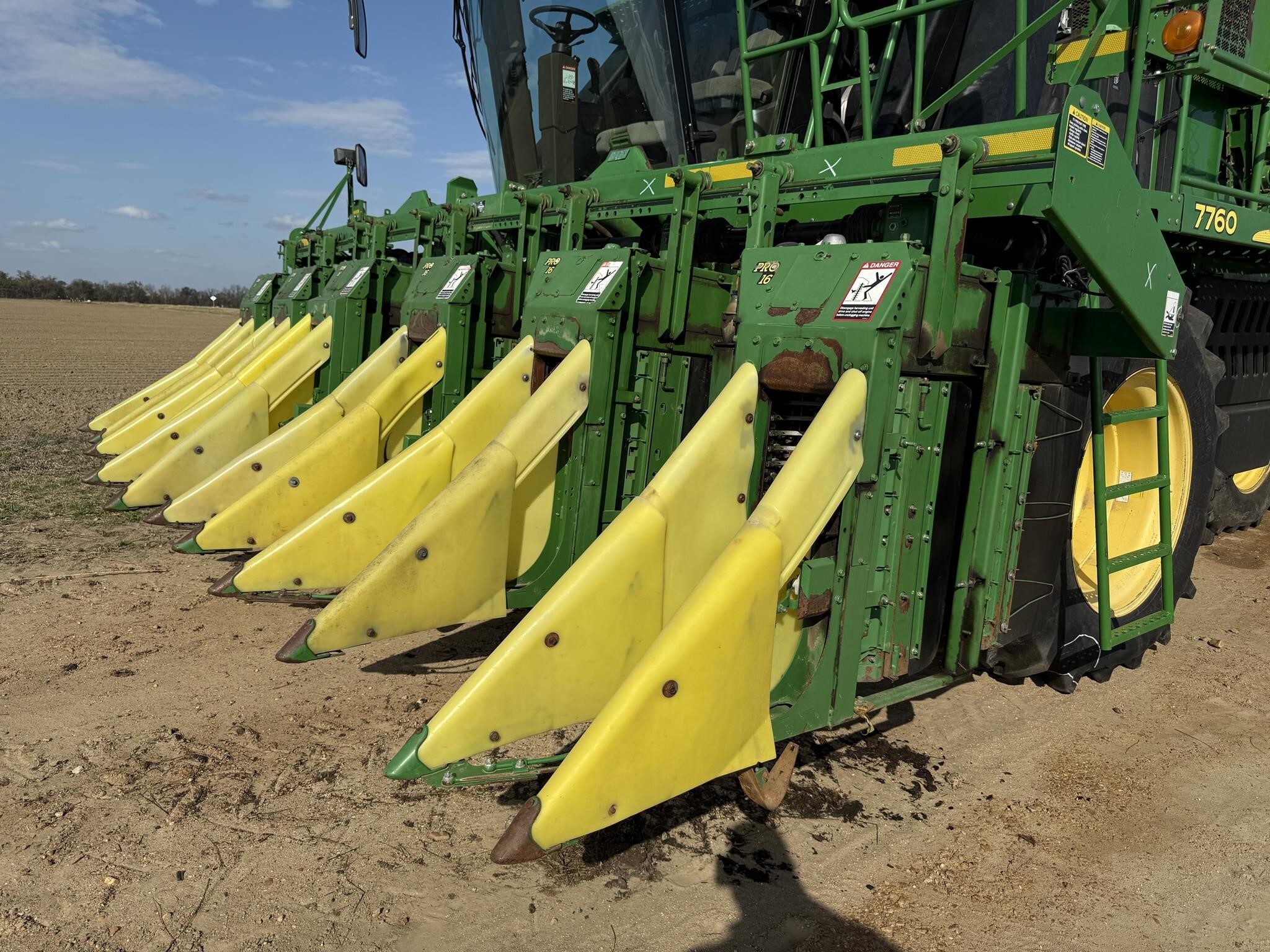 2012 John Deere 7760 Cotton Equipment