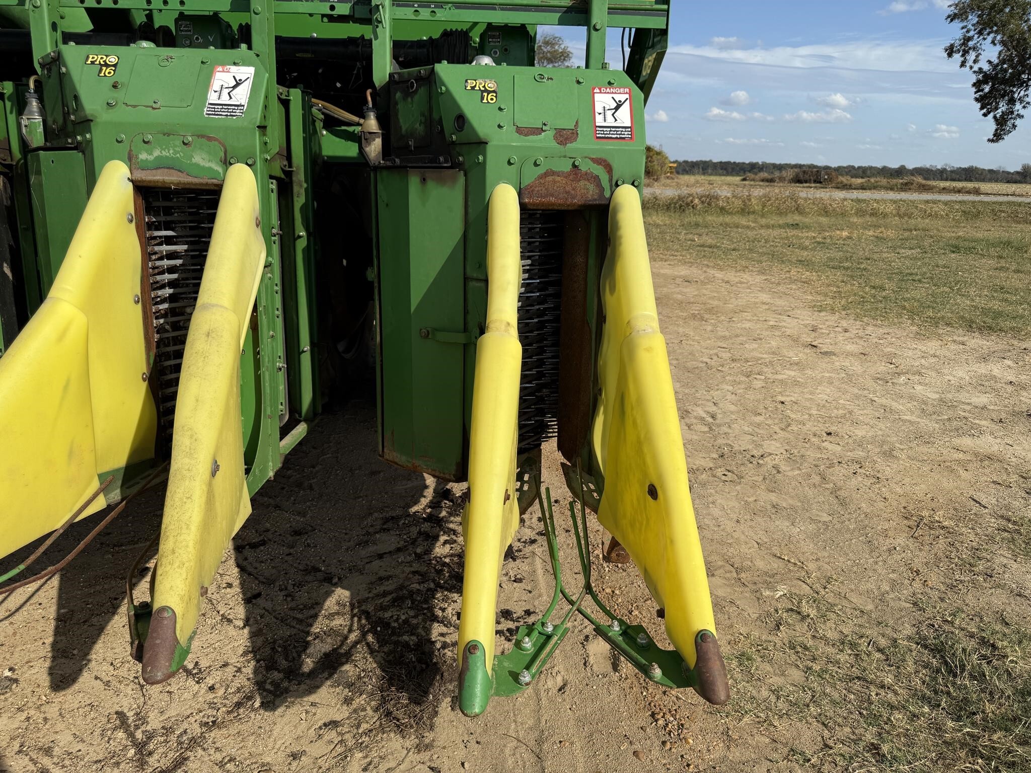 2012 John Deere 7760 Cotton Equipment