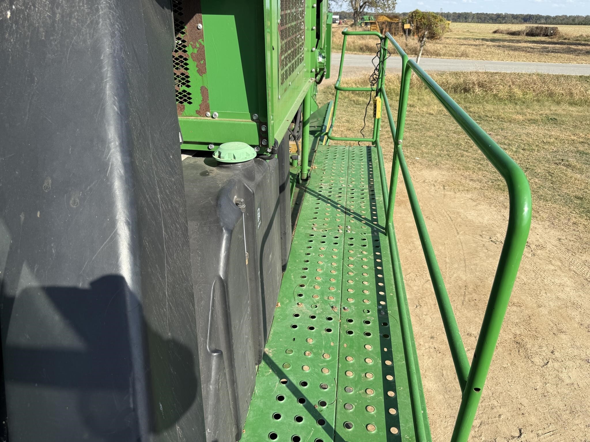 2012 John Deere 7760 Cotton Equipment