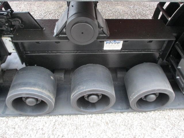  J&M 1150-20T Grain Cart