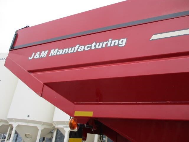  J&M 1150-20T Grain Cart