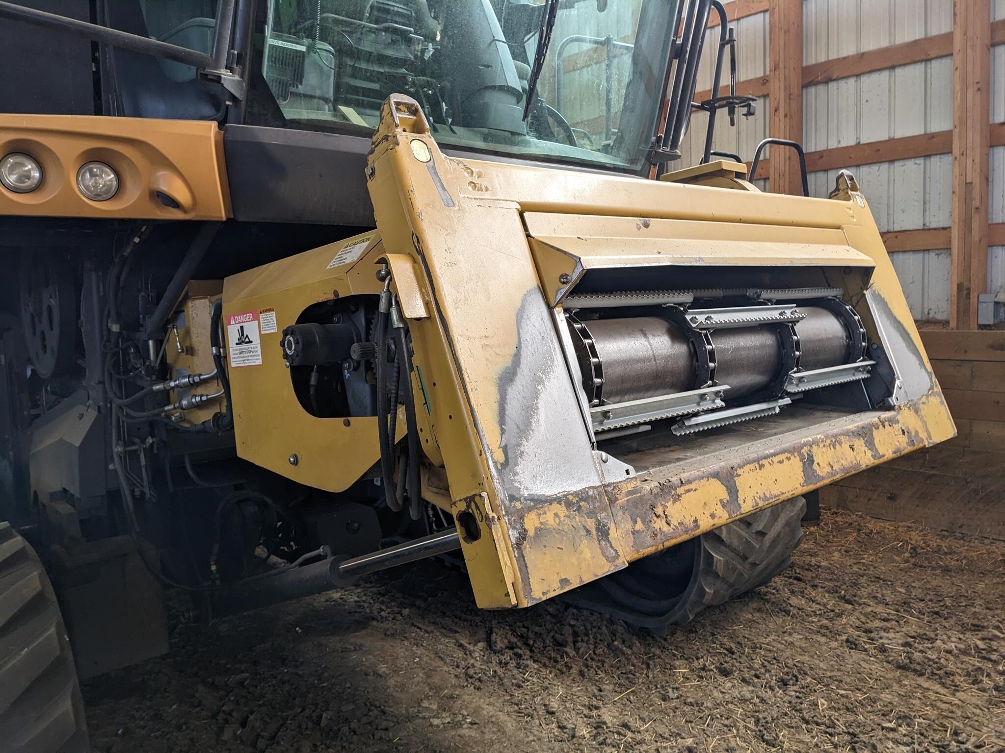 2011 Claas Lexion 740TT Combine