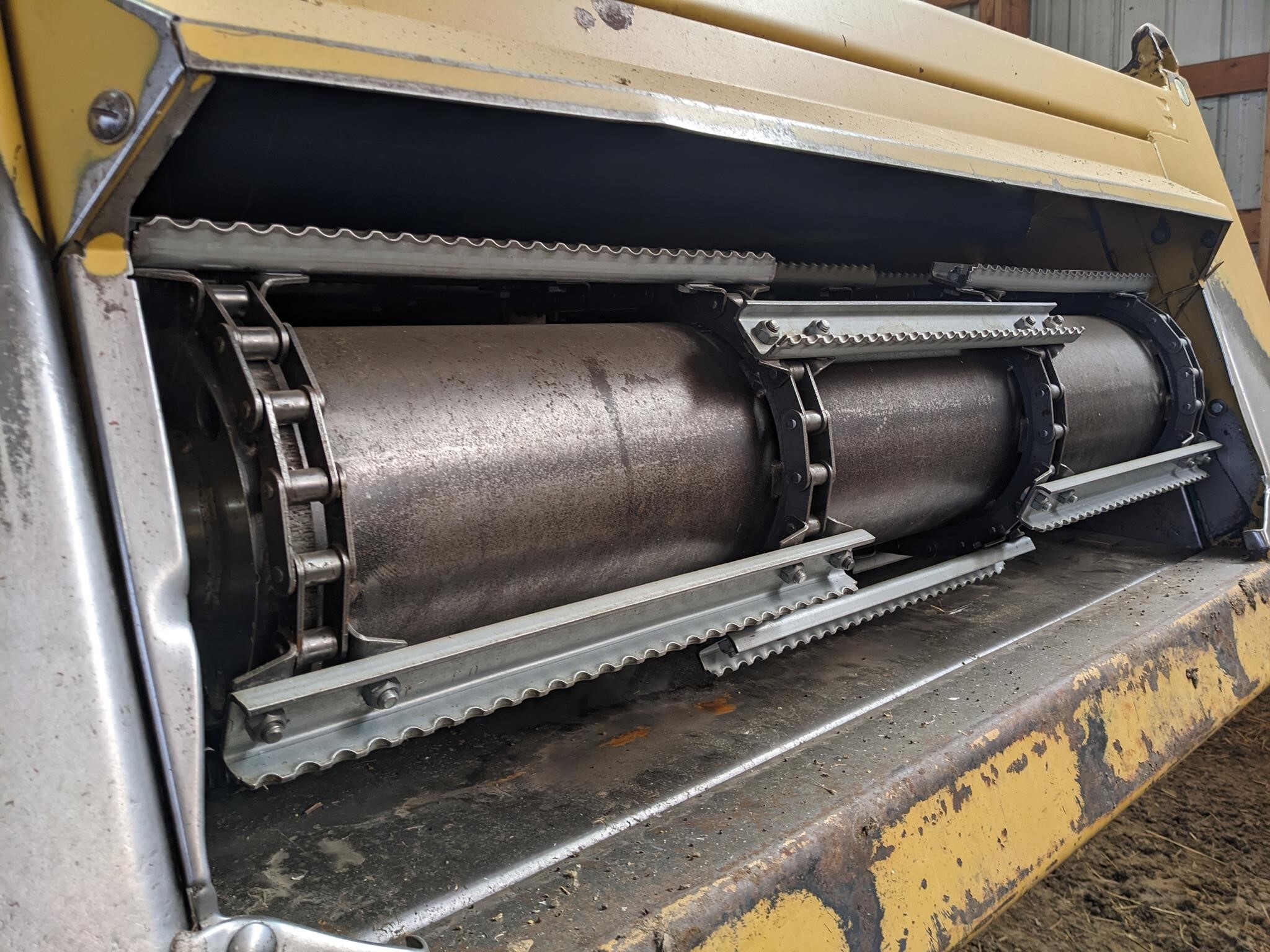 2011 Claas Lexion 740TT Combine