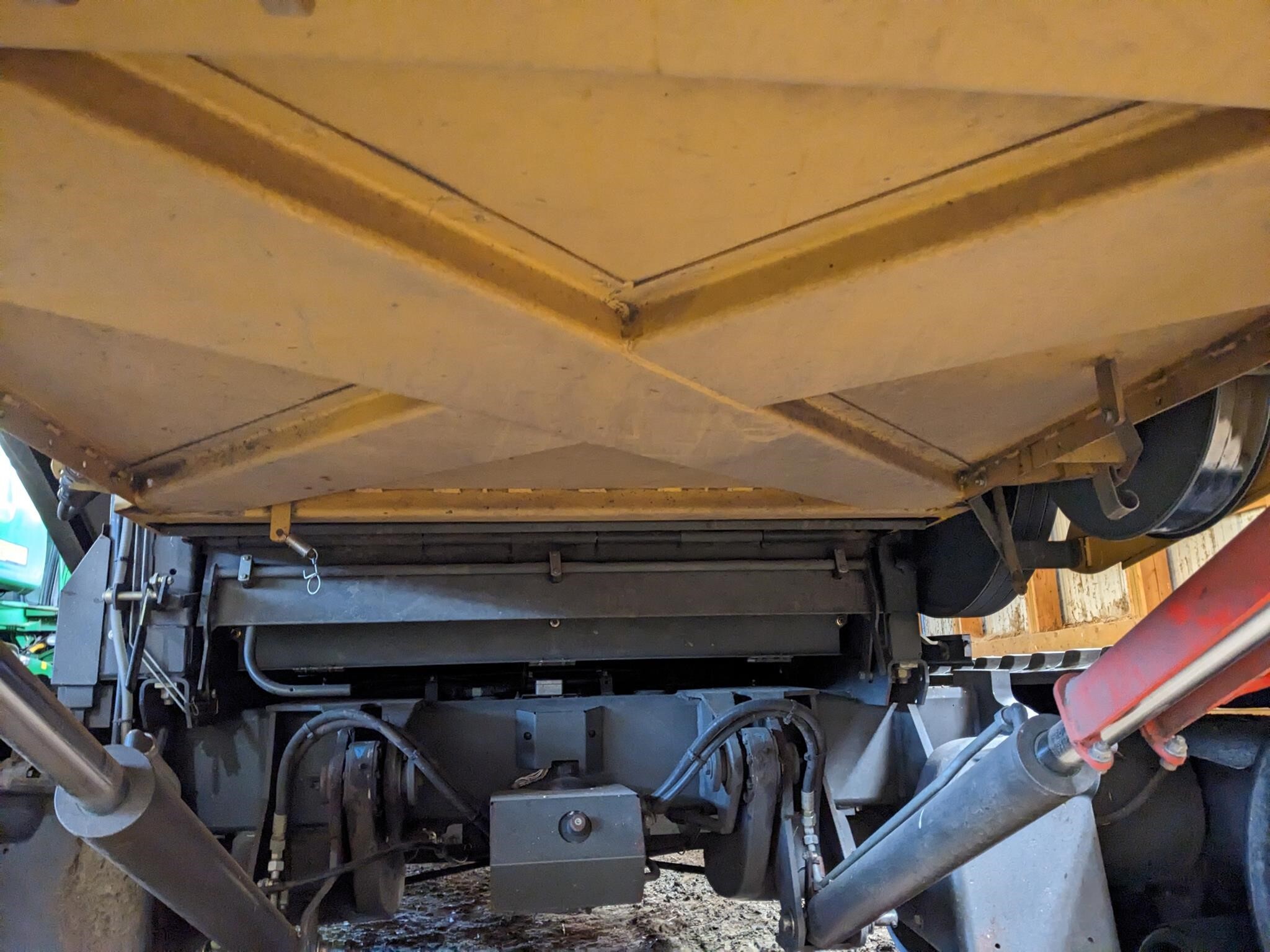 2011 Claas Lexion 740TT Combine