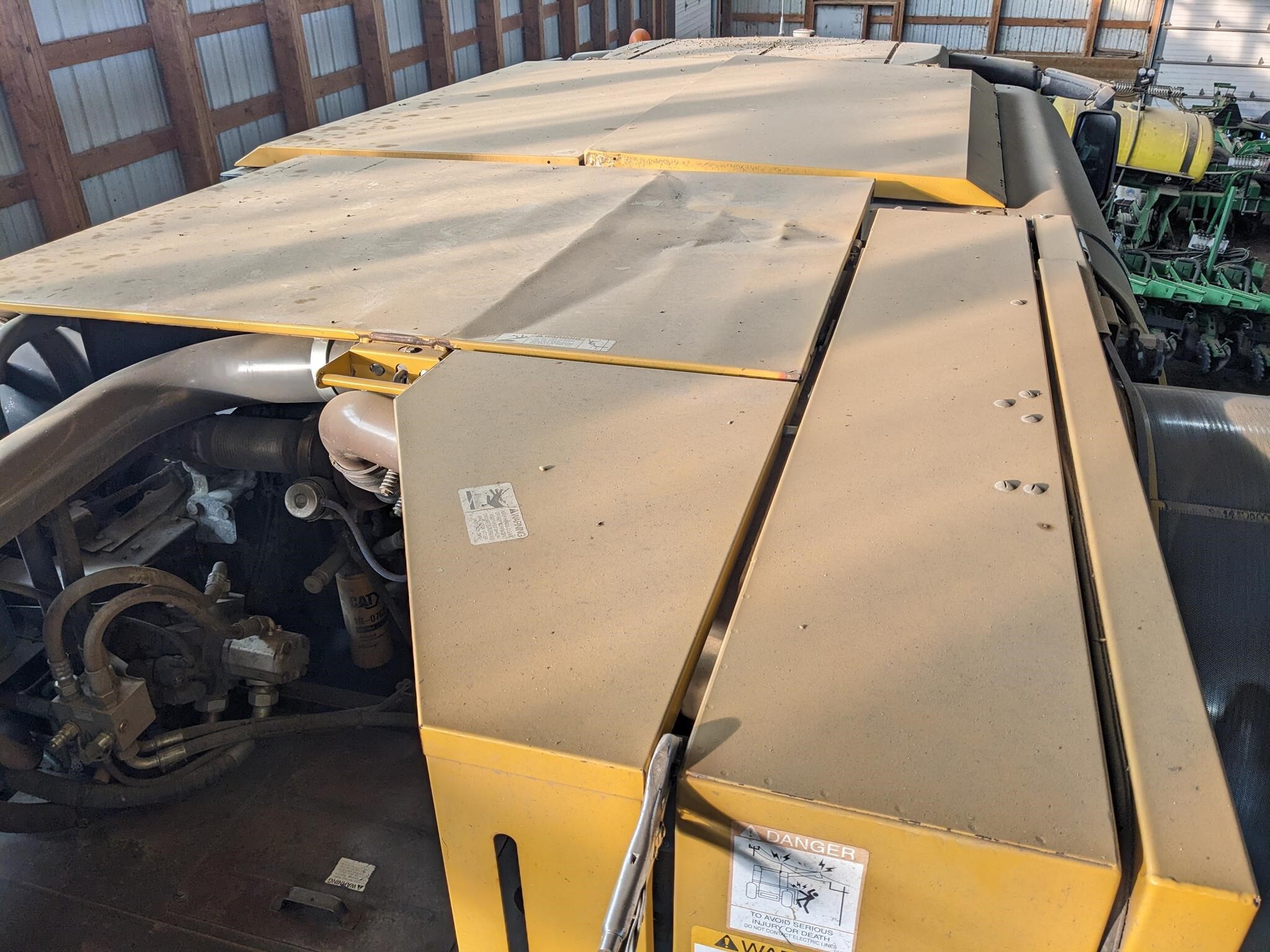 2011 Claas Lexion 740TT Combine