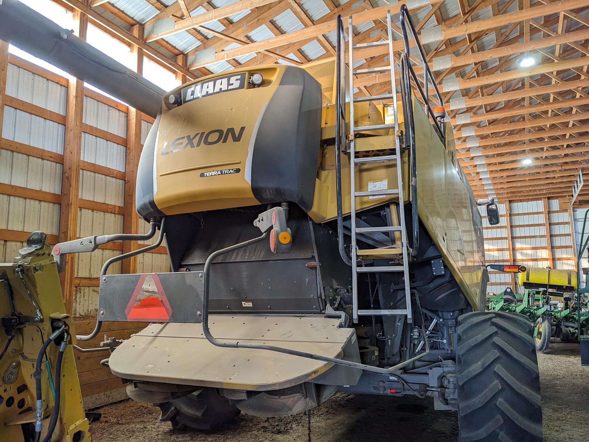 2011 Claas Lexion 740TT Combine