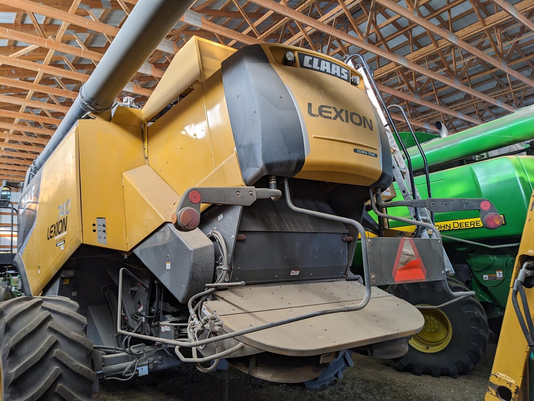 2011 Claas Lexion 740TT Combine