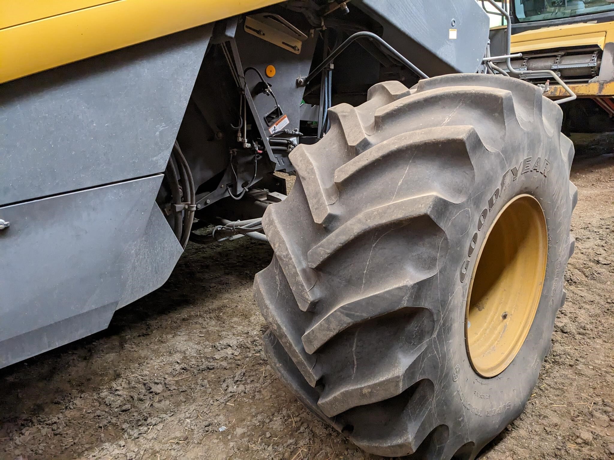 2011 Claas Lexion 740TT Combine