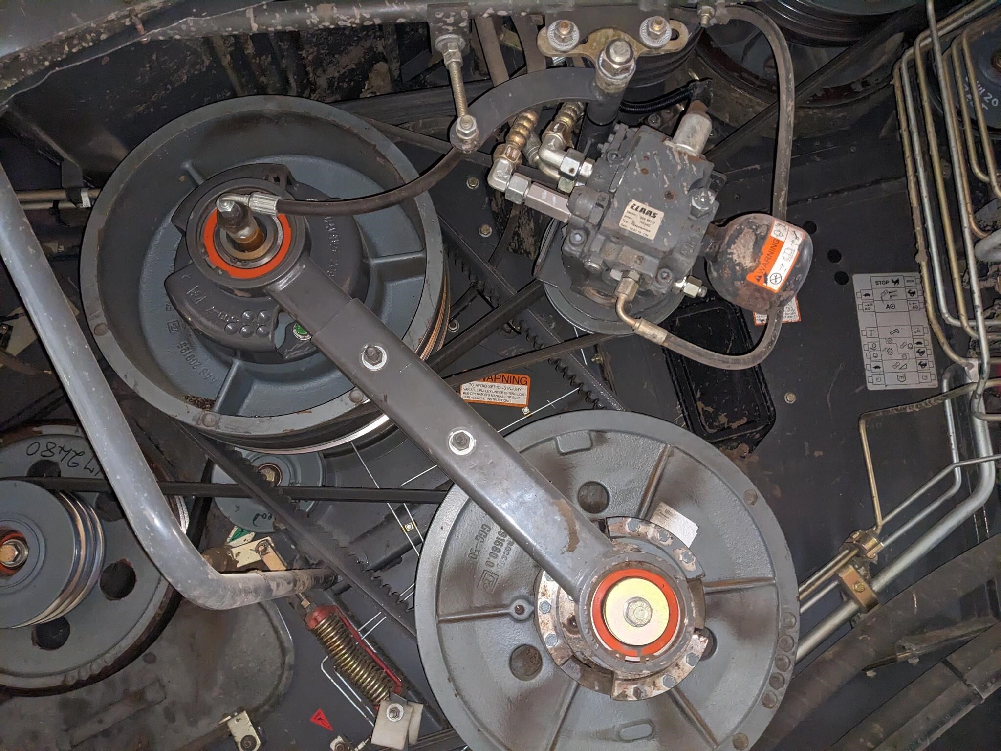 2011 Claas Lexion 740TT Combine