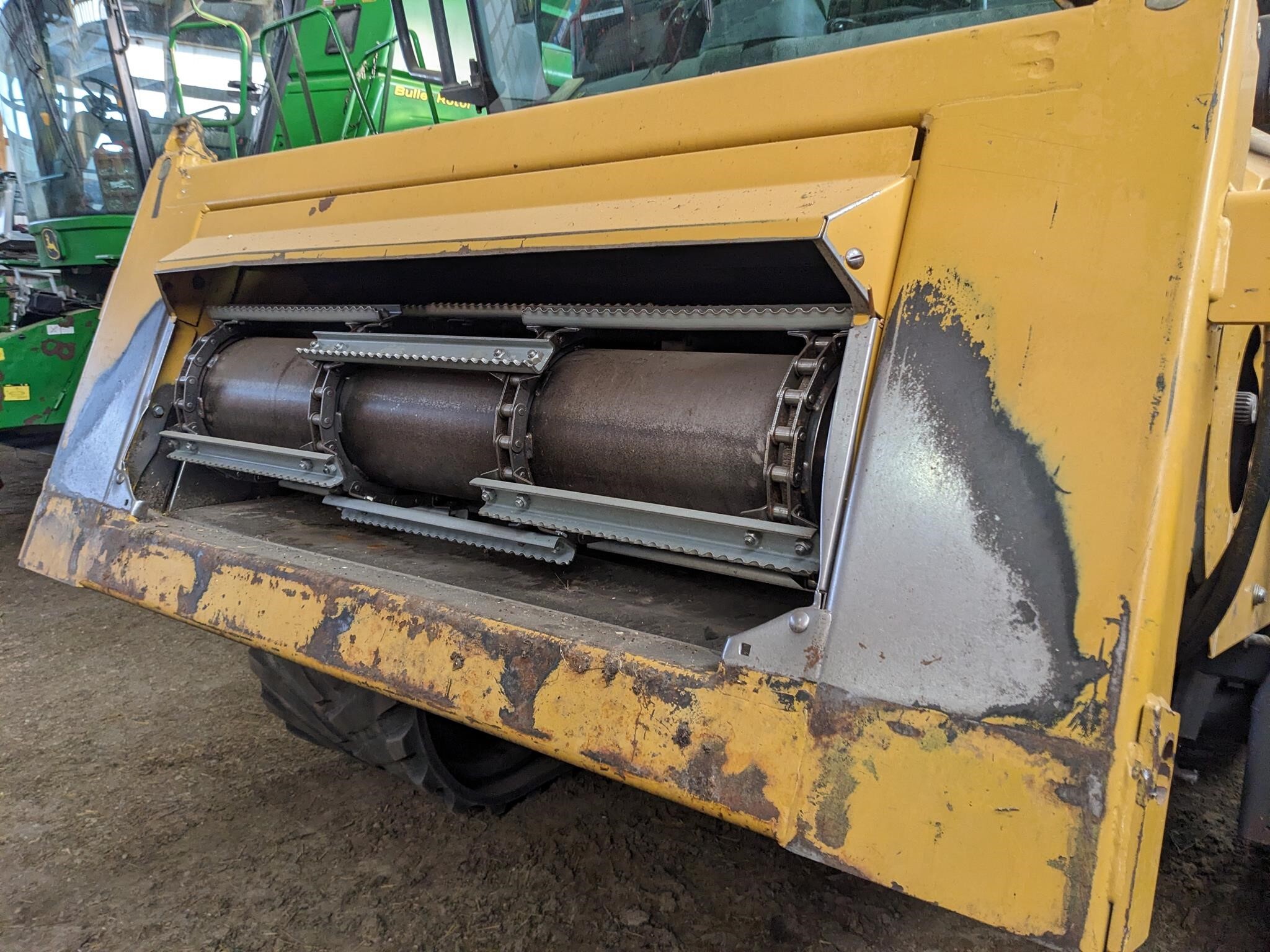 2011 Claas Lexion 740TT Combine