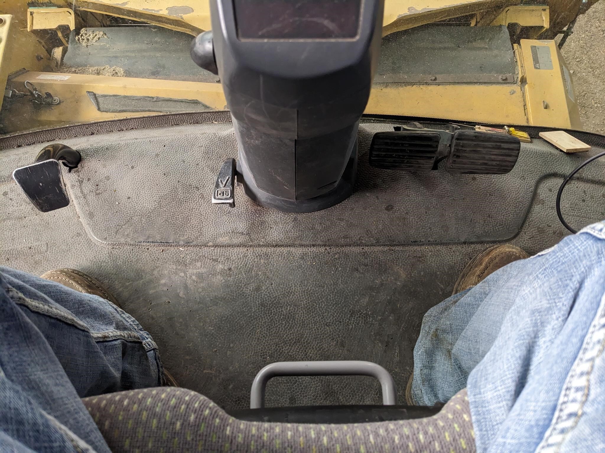 2011 Claas Lexion 740TT Combine