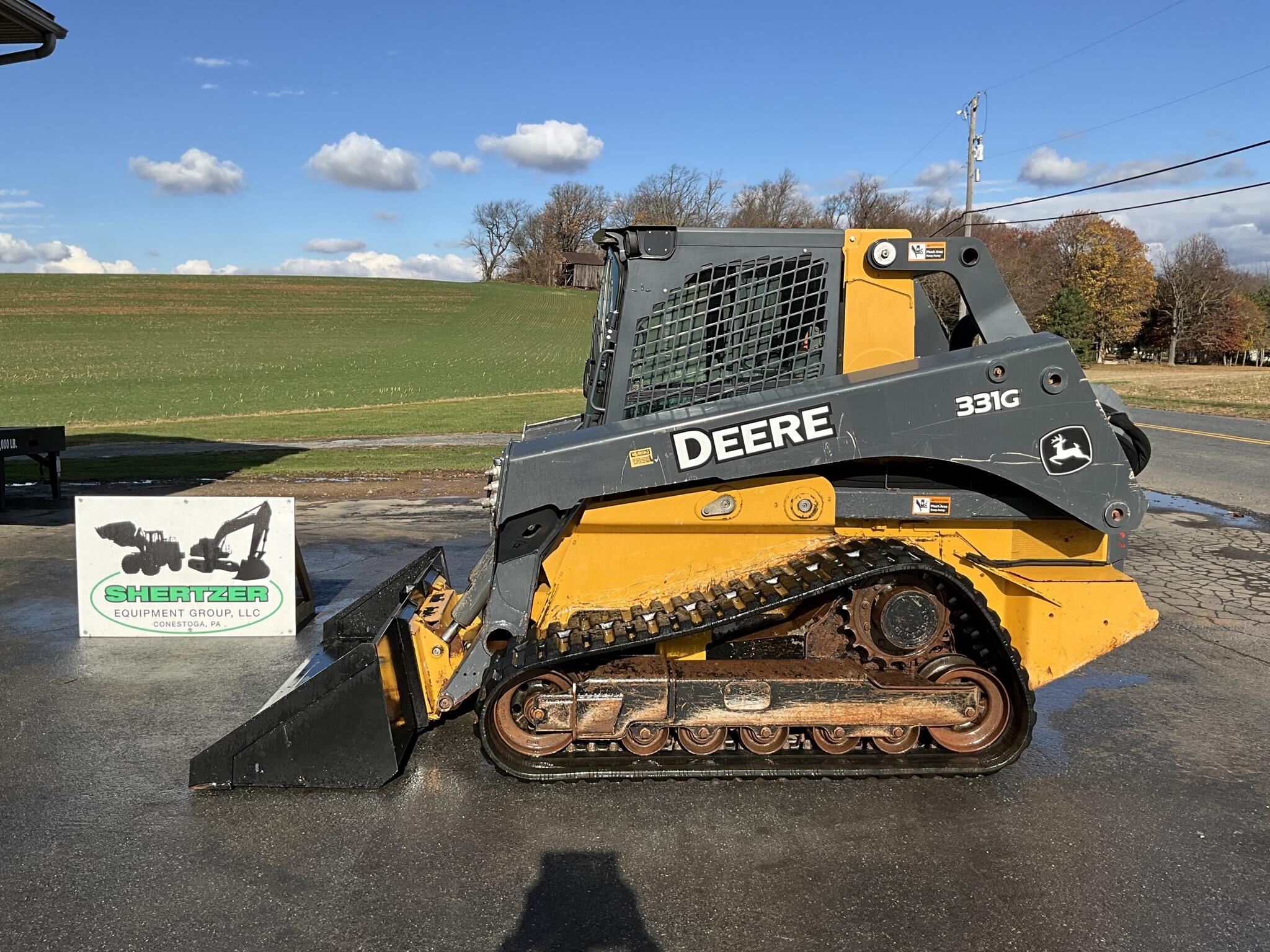 2017 Deere 331G Skid Steer