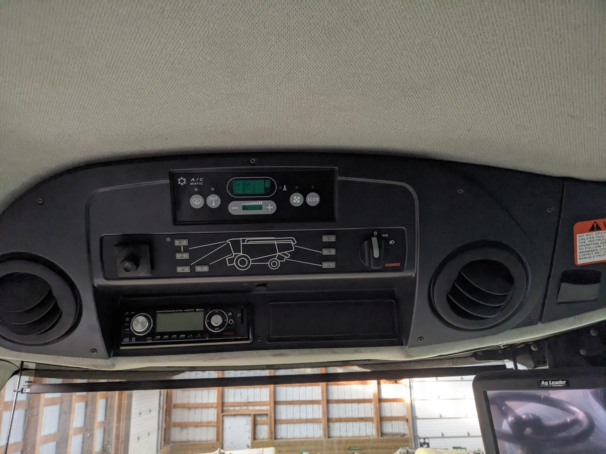 2011 Claas Lexion 740TT Combine