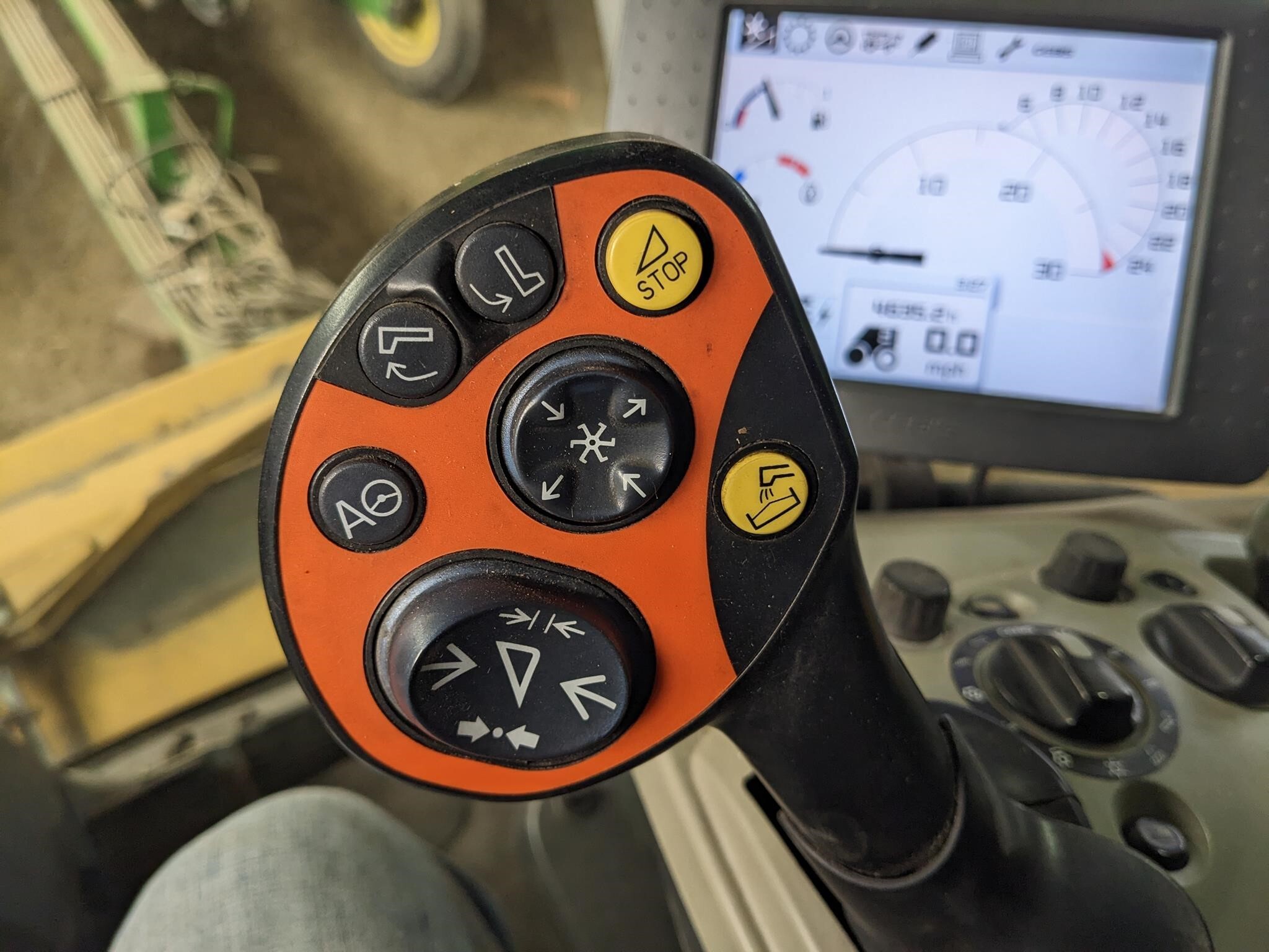 2011 Claas Lexion 740TT Combine