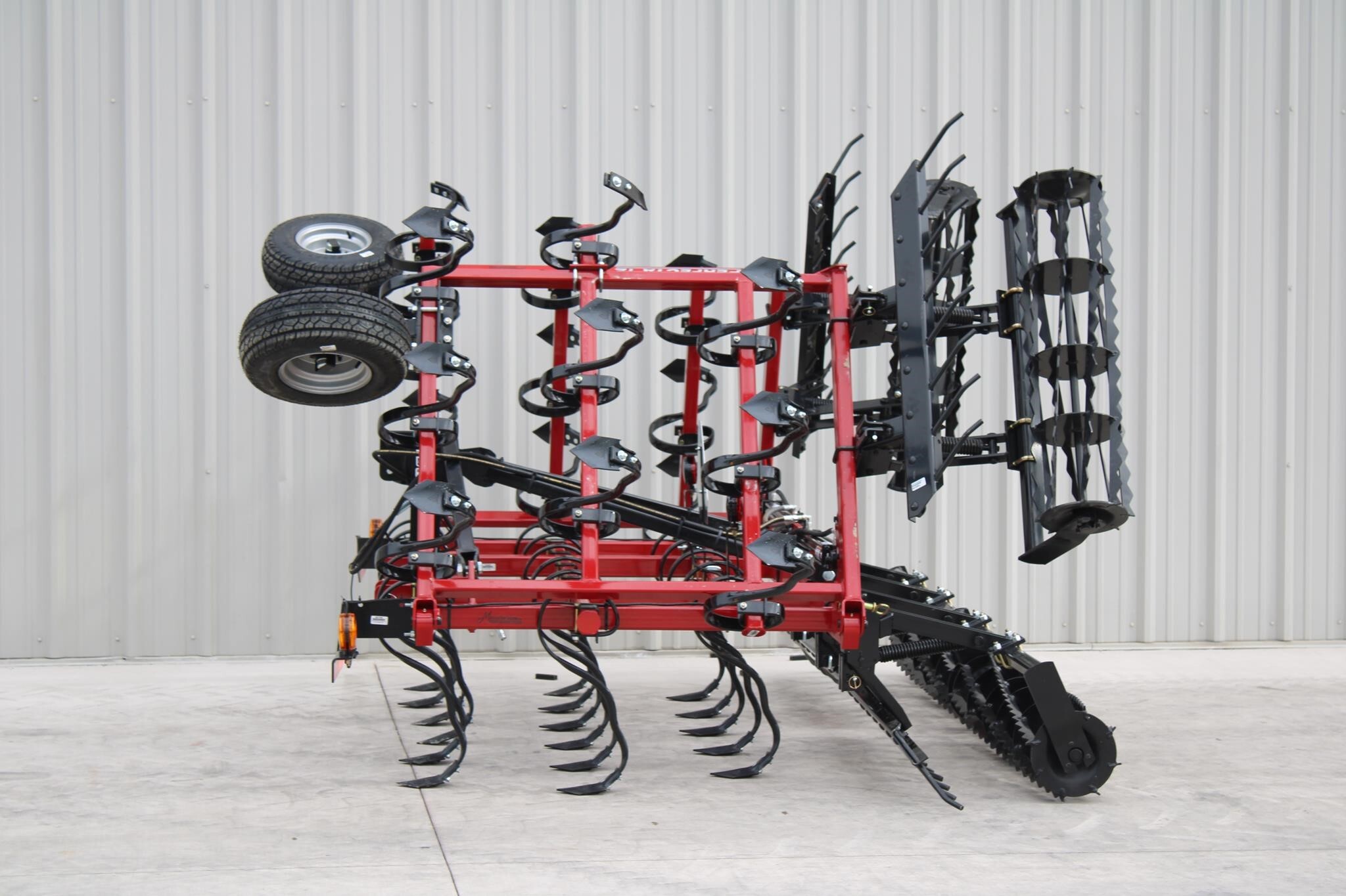 2025 Unverferth Perfecta 12 Field Cultivator