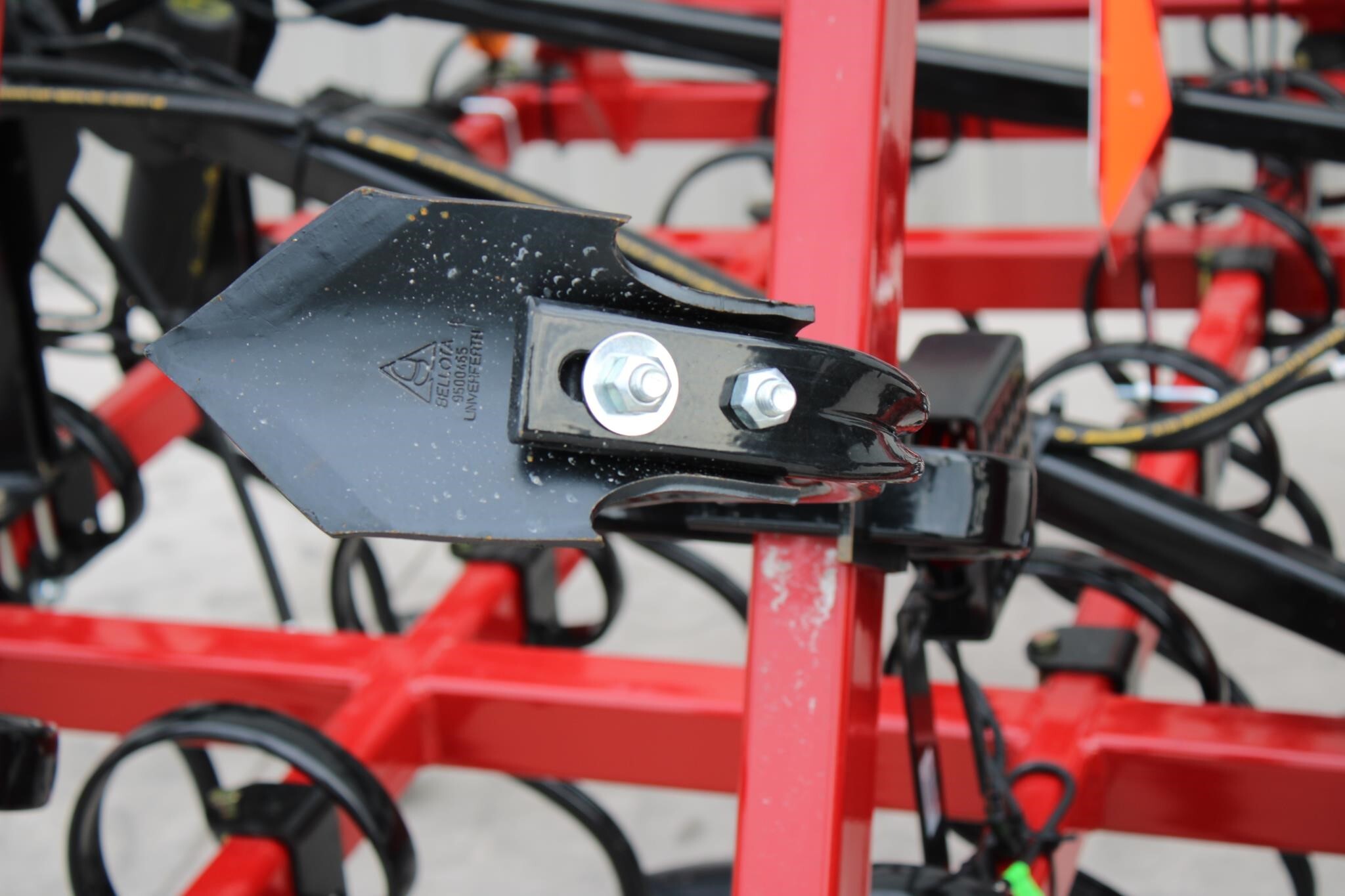 2025 Unverferth Perfecta 12 Field Cultivator