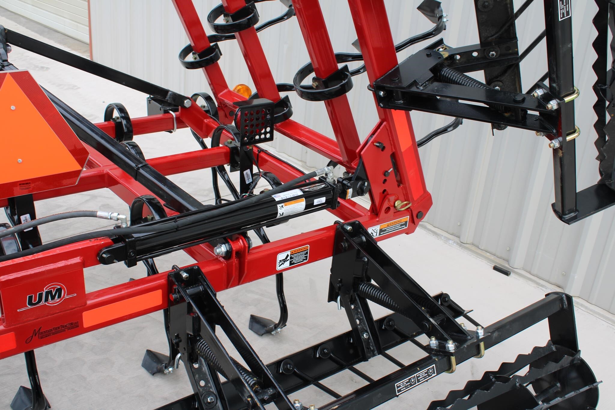 2025 Unverferth Perfecta 12 Field Cultivator