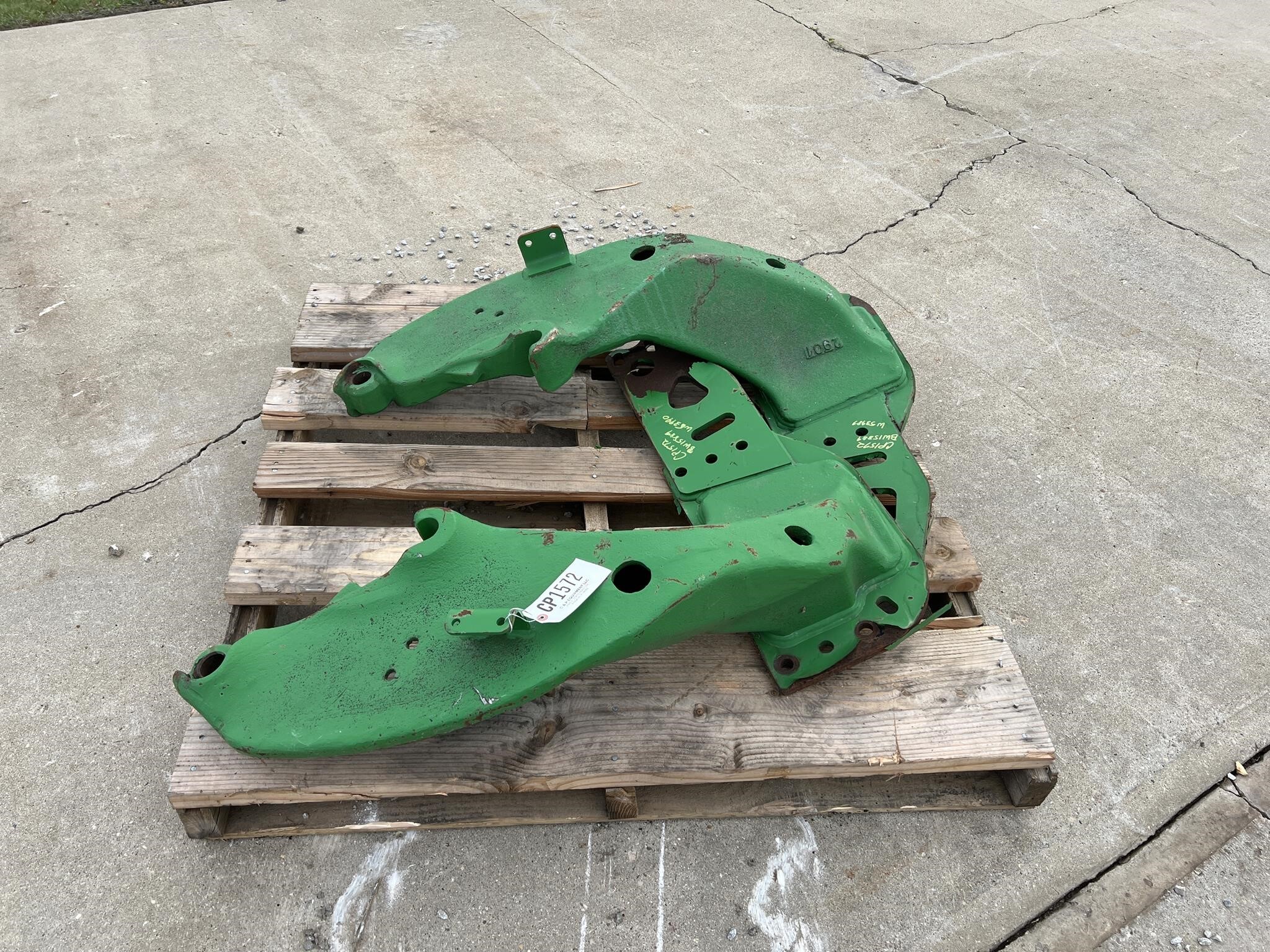  John Deere BW15468 Loader and Skid Steer Attachment