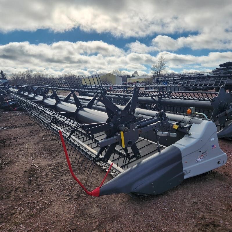 2013 Gleaner 9250 Platform