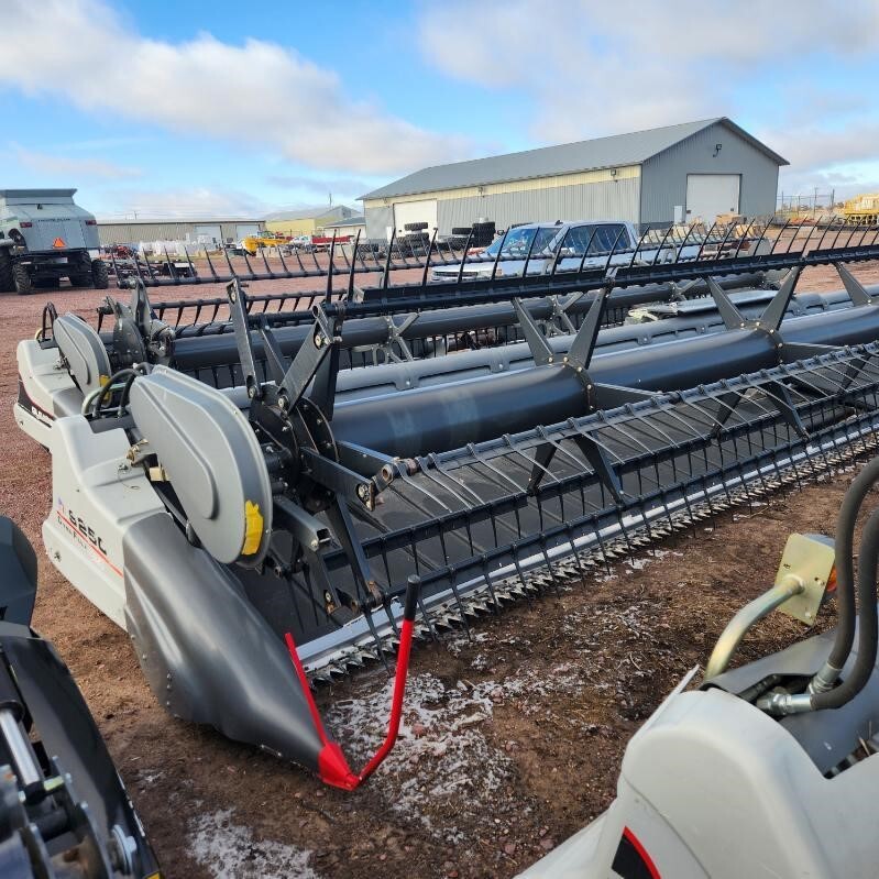 2013 Gleaner 9250 Platform