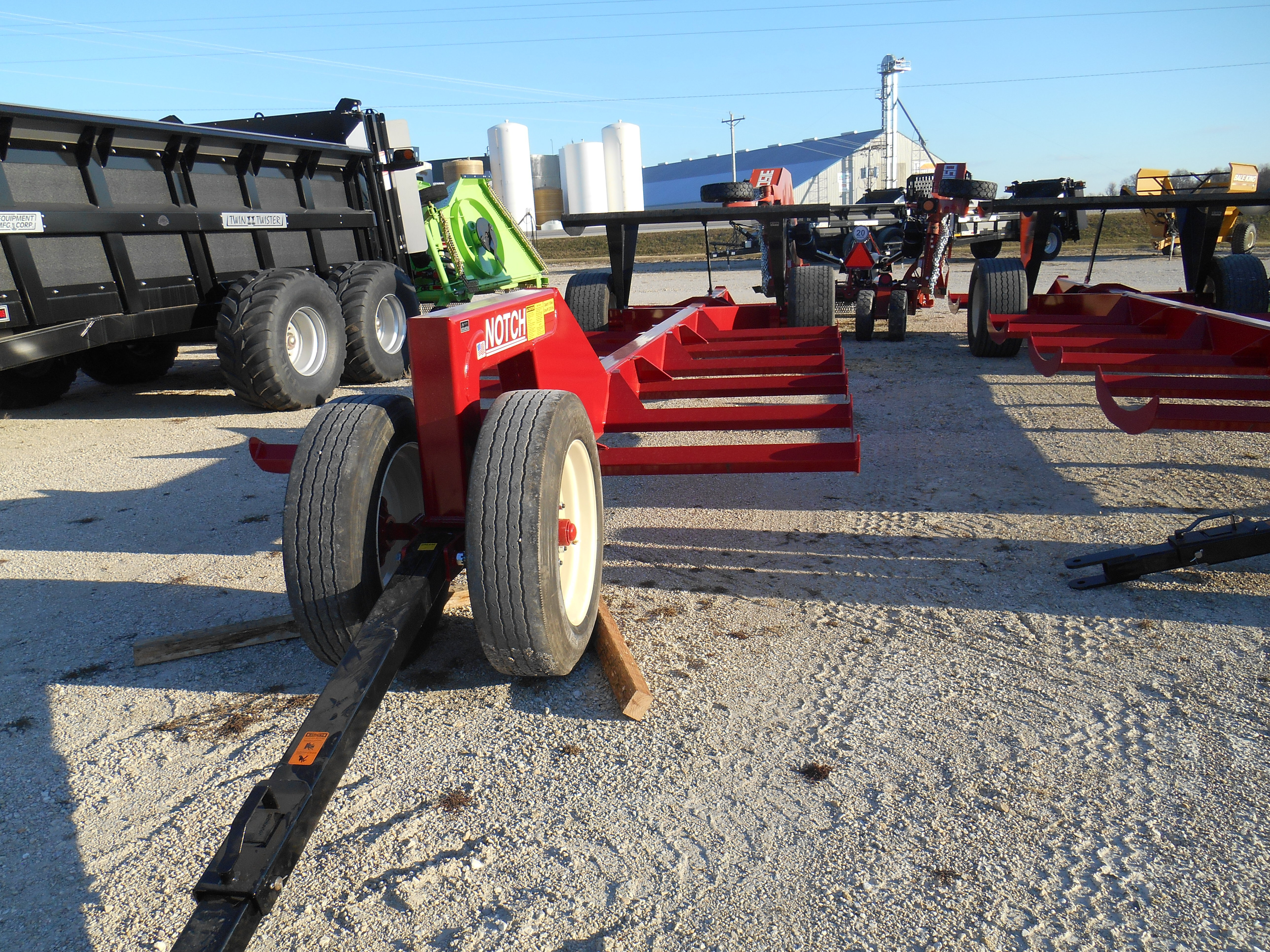 2024 Notch BT8-22K Bale Wagons and Trailer