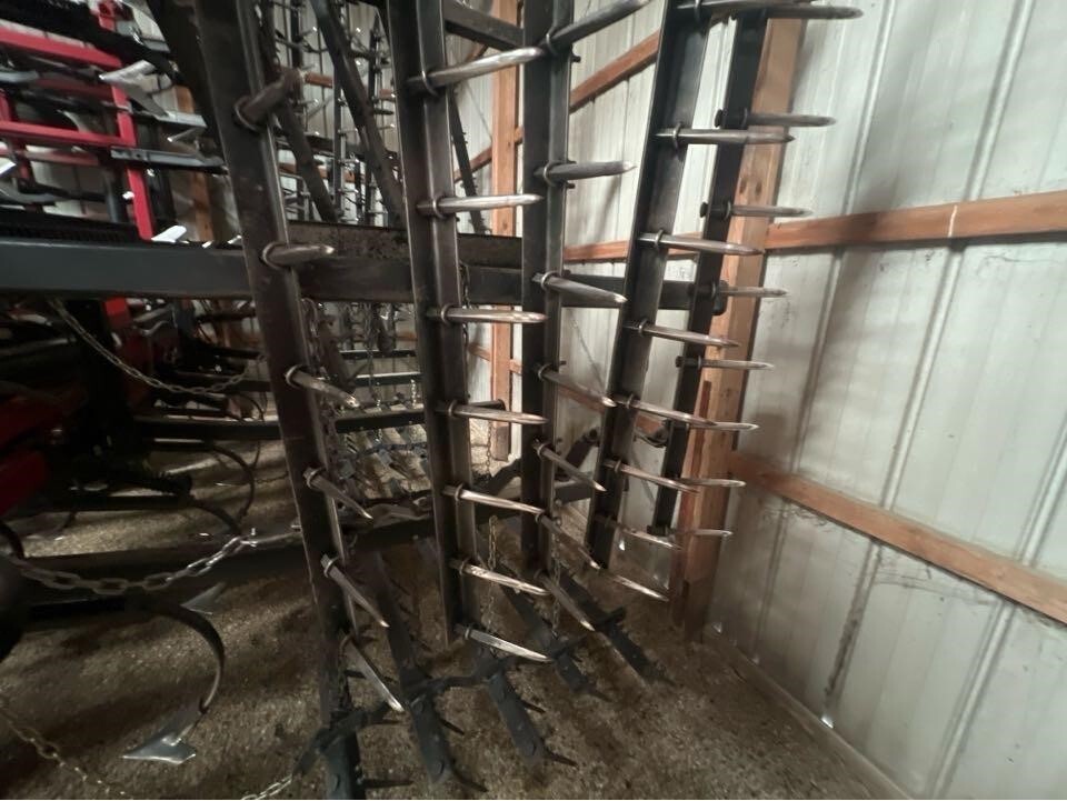 2008 Case IH Tigermate II Field Cultivator