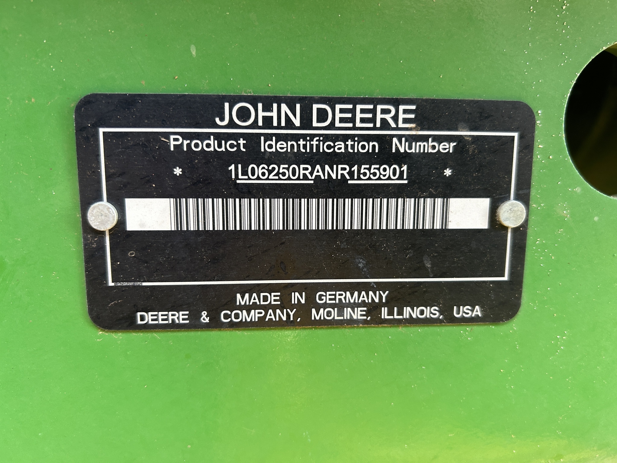 2022 John Deere 6R 250 Tractor