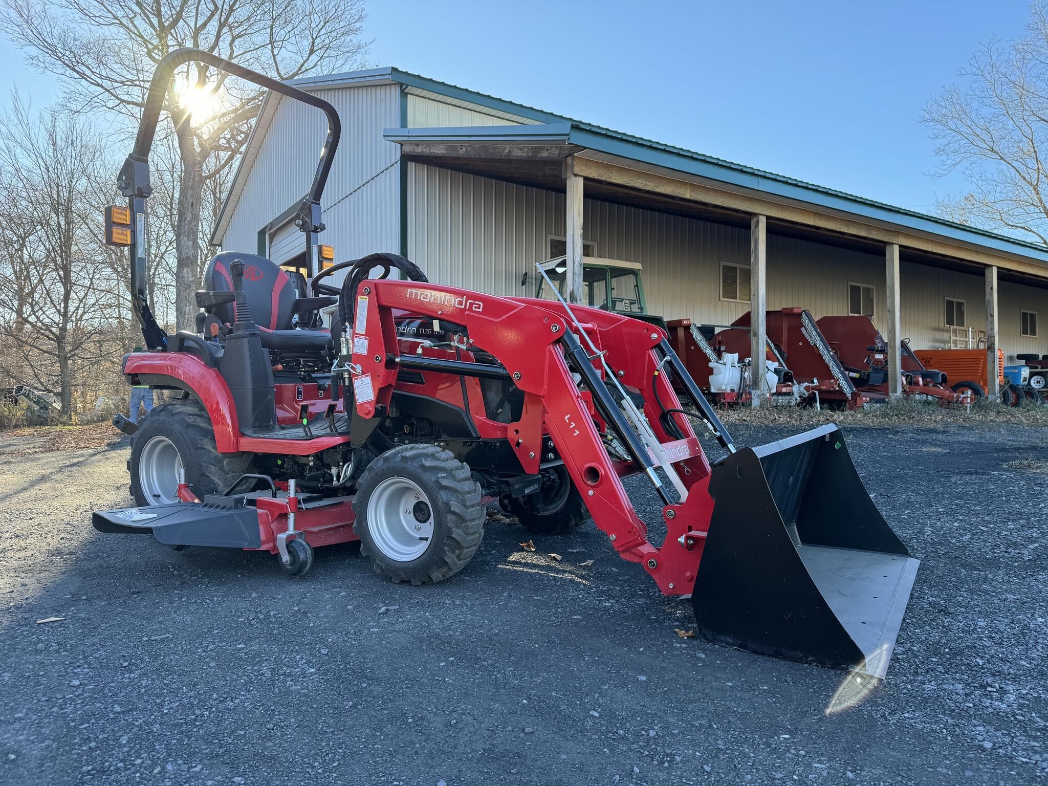  Mahindra 1126HST Tractor