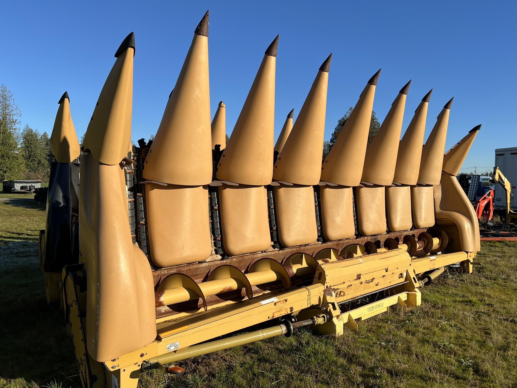 2011 Claas 8-30 Corn Head