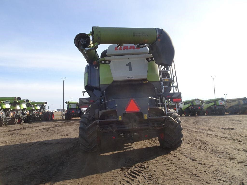 2024 Claas LEXION 8600 Combine