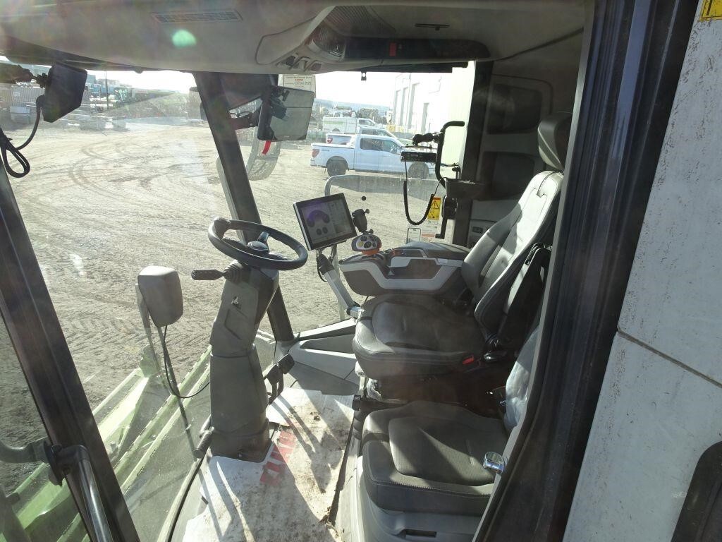 2024 Claas LEXION 8600 Combine