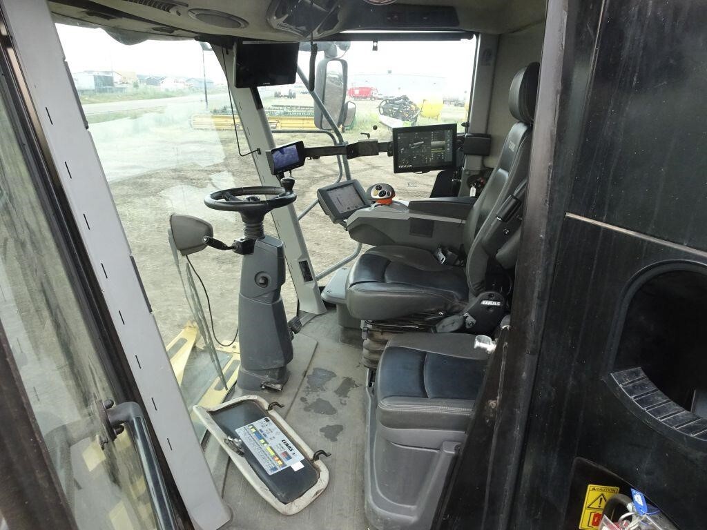 2019 Claas Lexion 760 Combine