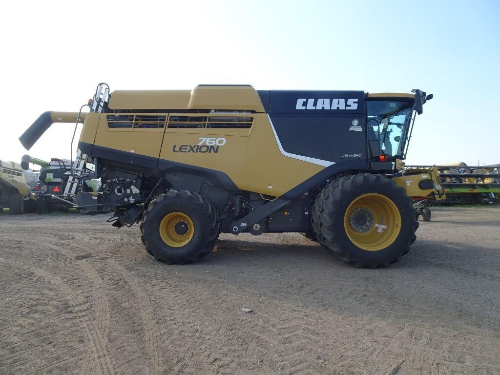 2019 Claas Lexion 760 Combine