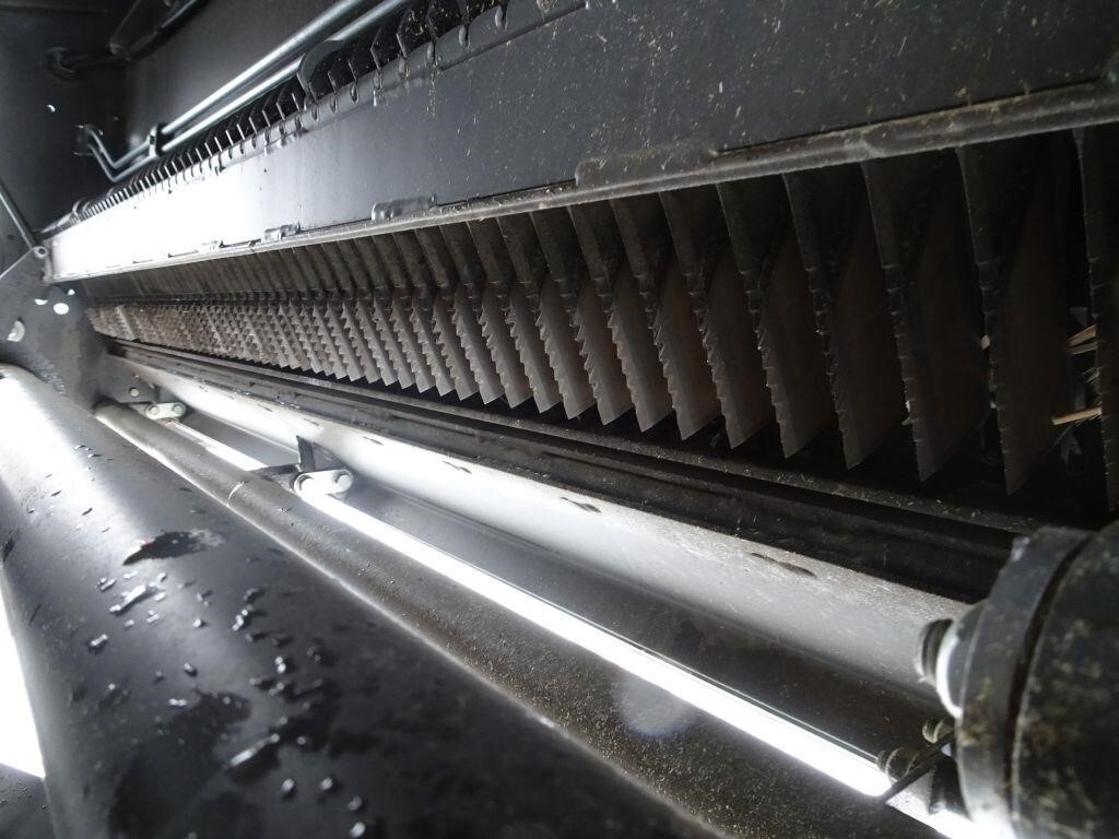 2022 Claas LEXION 8600TT Combine