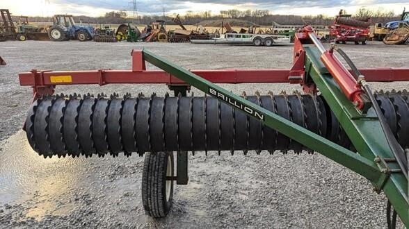  Brillion P10 Mulchers / Cultipacker