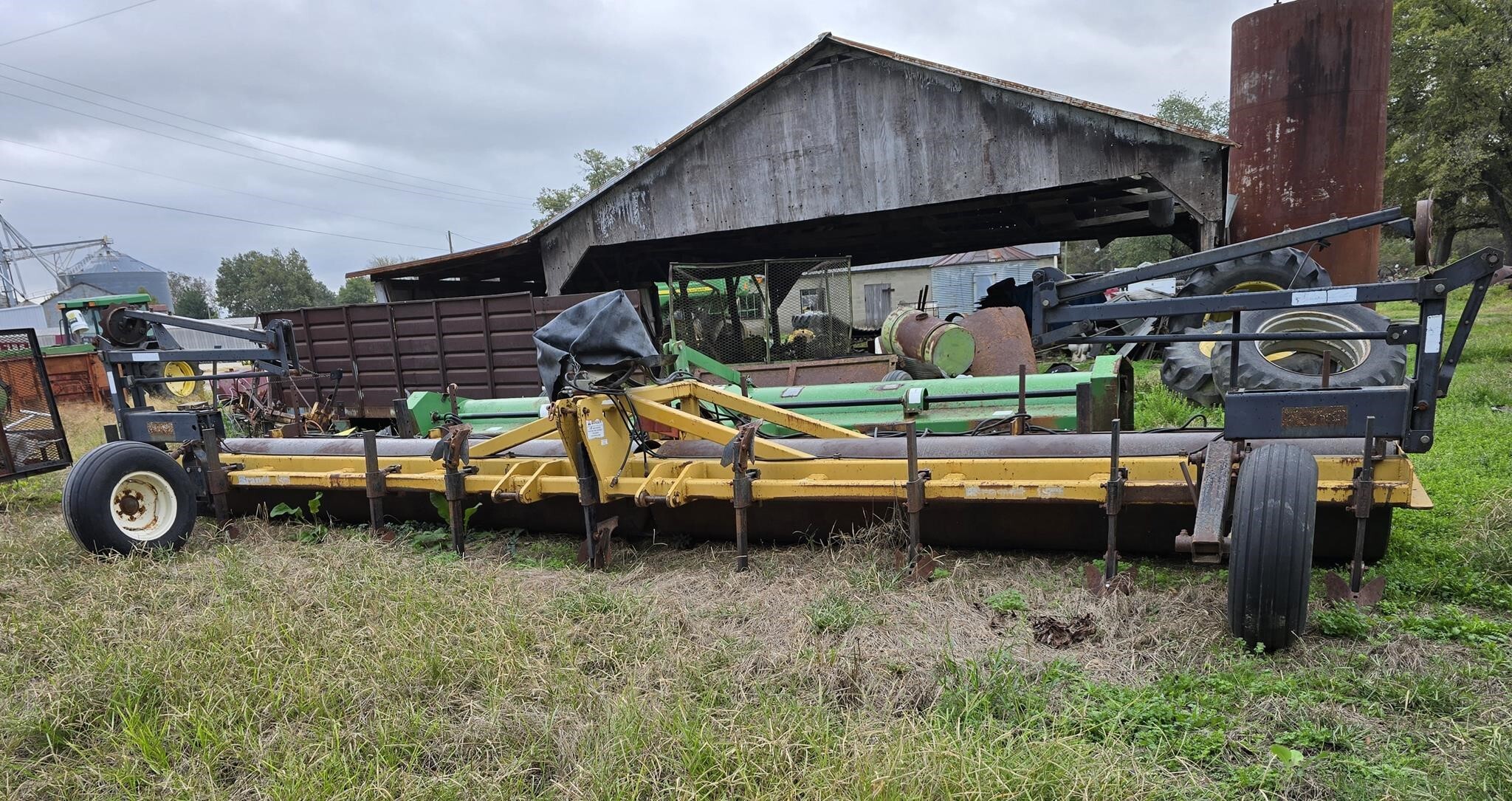  Brandt HR26 Land Roller