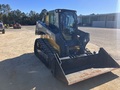 2022 Deere 331G Skid Steer