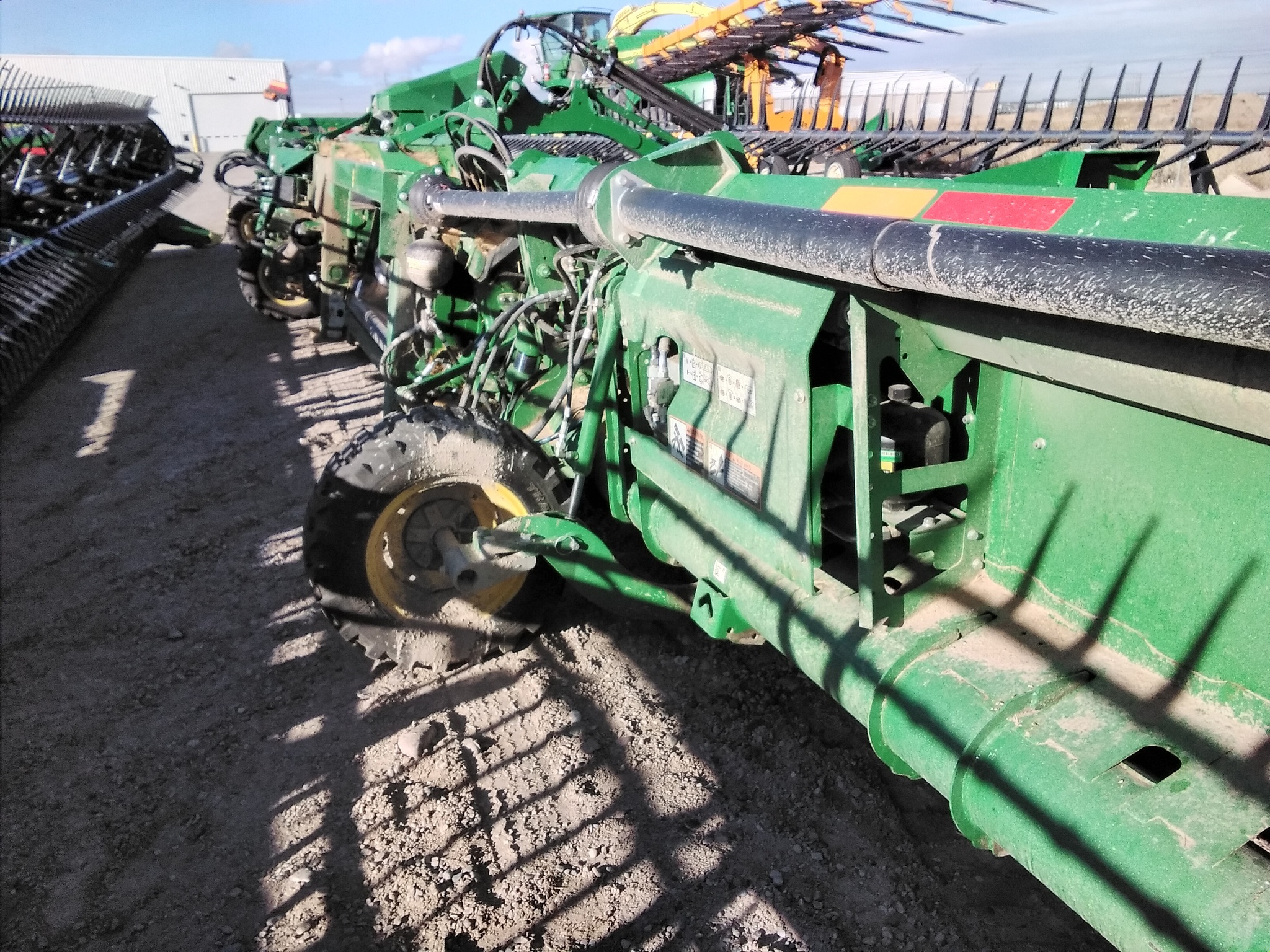 2023 John Deere HD50R Platform