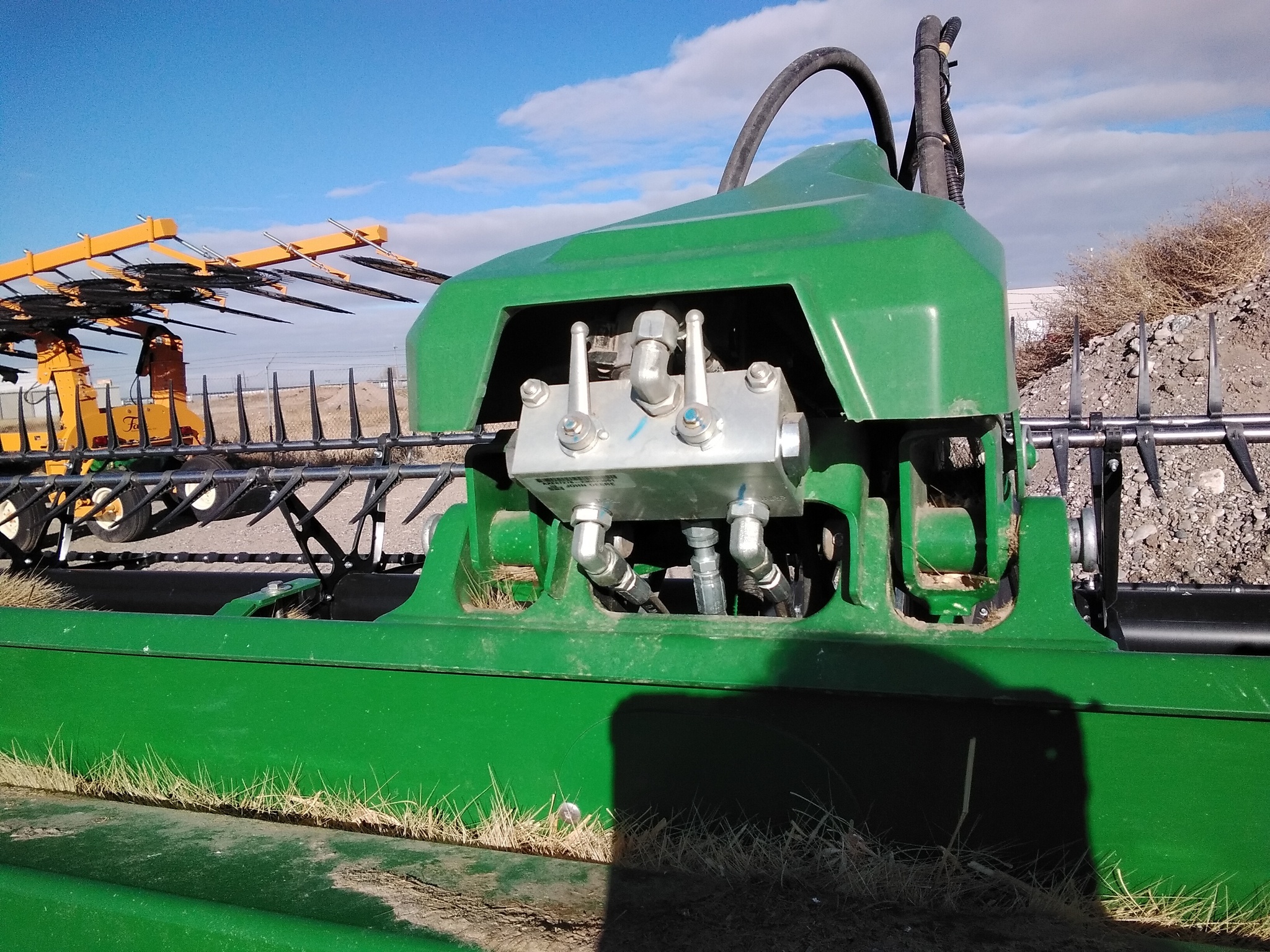 2023 John Deere HD50R Platform