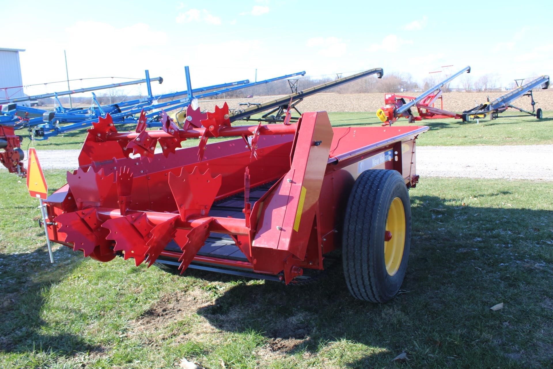  New Holland 145 Manure Spreader