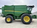 2022 John Deere S780 Combine