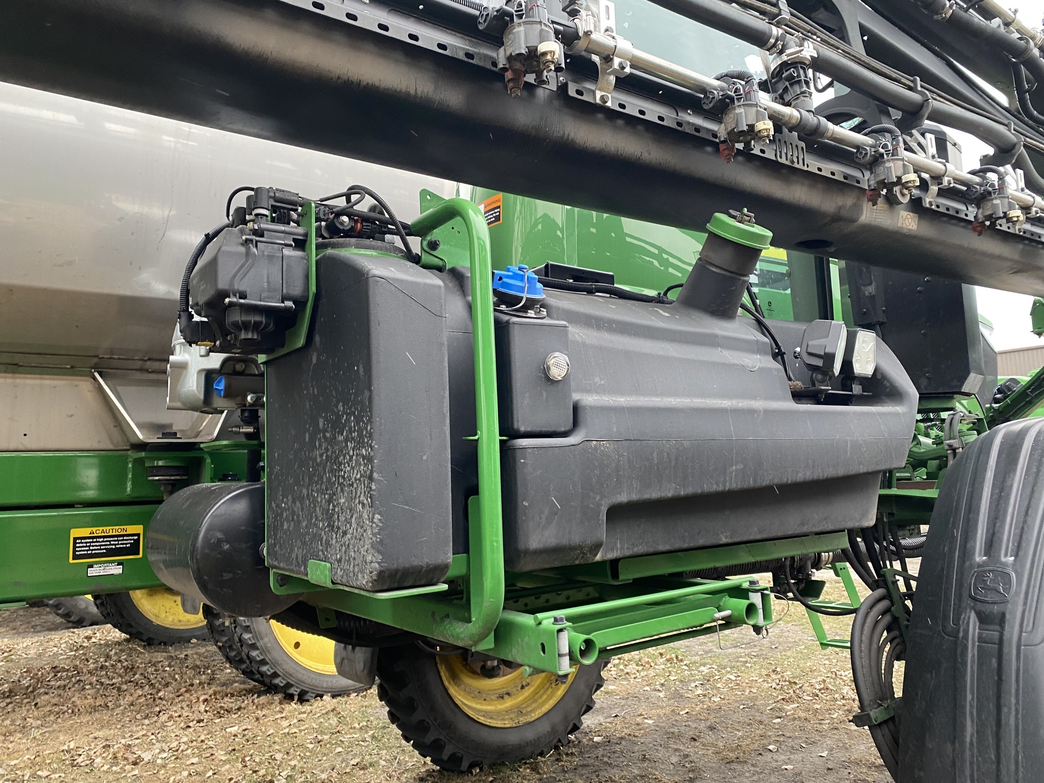 2024 John Deere 412R Self-Propelled Sprayer