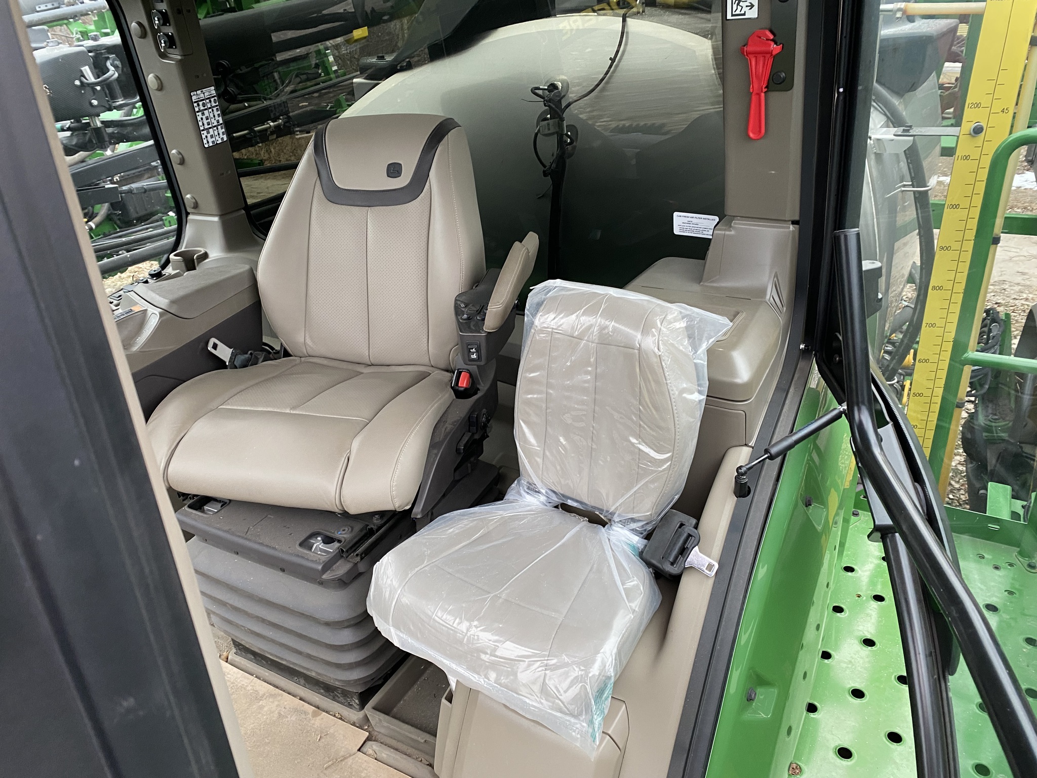 2024 John Deere 412R Self-Propelled Sprayer