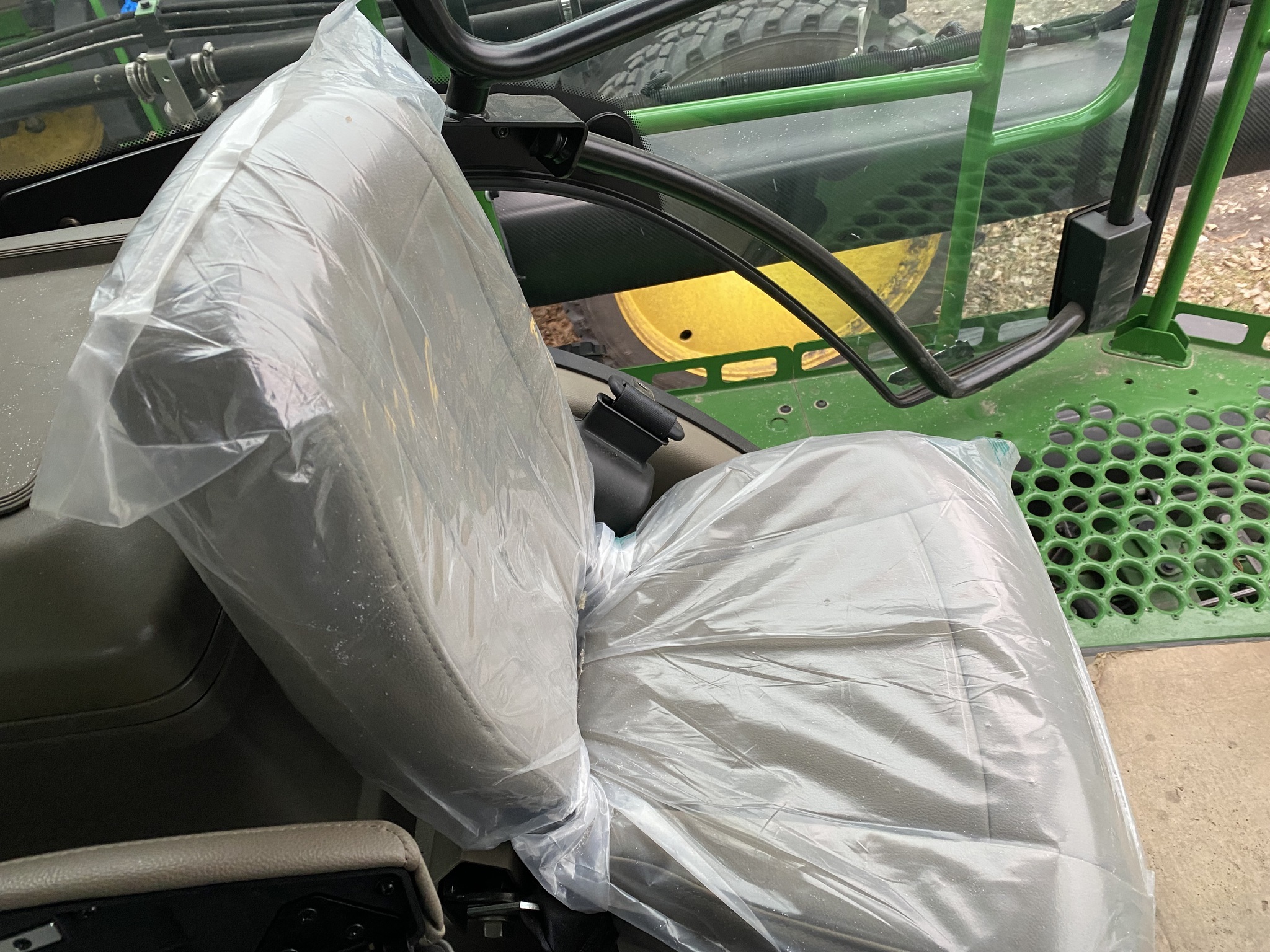 2024 John Deere 412R Self-Propelled Sprayer