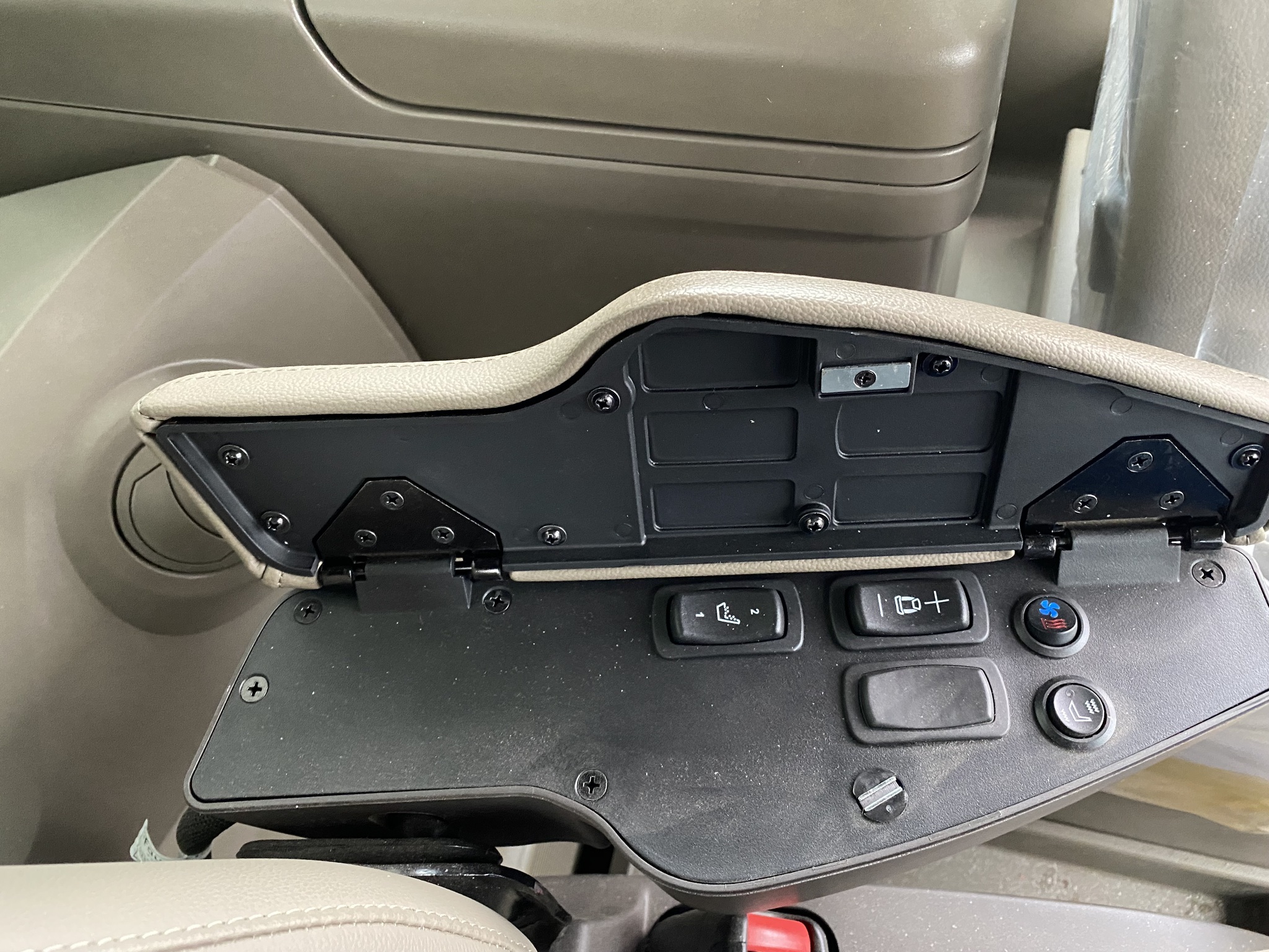 2024 John Deere 412R Self-Propelled Sprayer