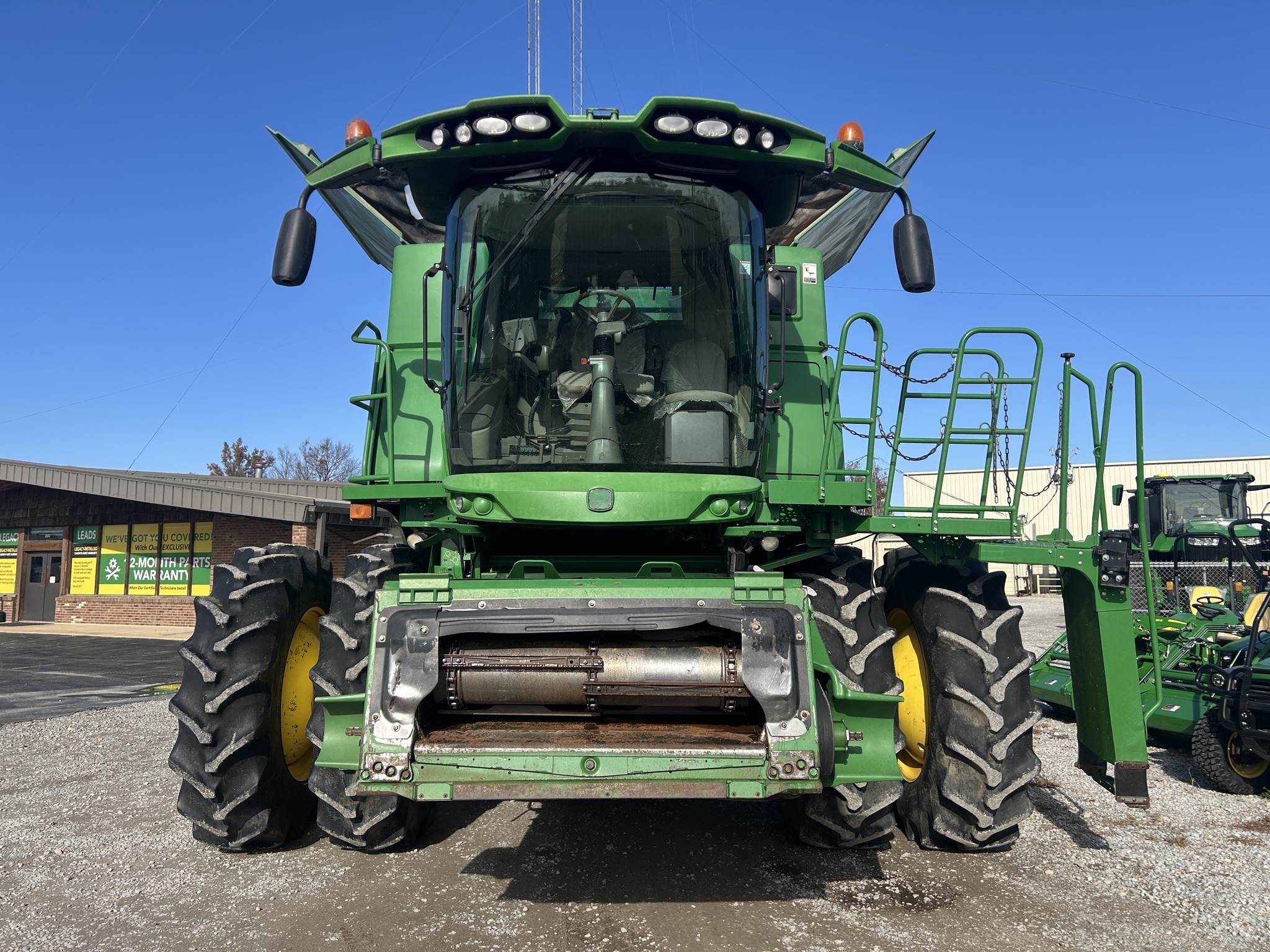 2012 John Deere S690 Combine