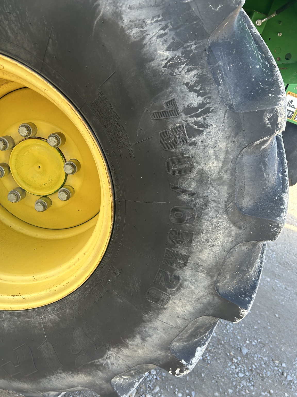 2012 John Deere S690 Combine